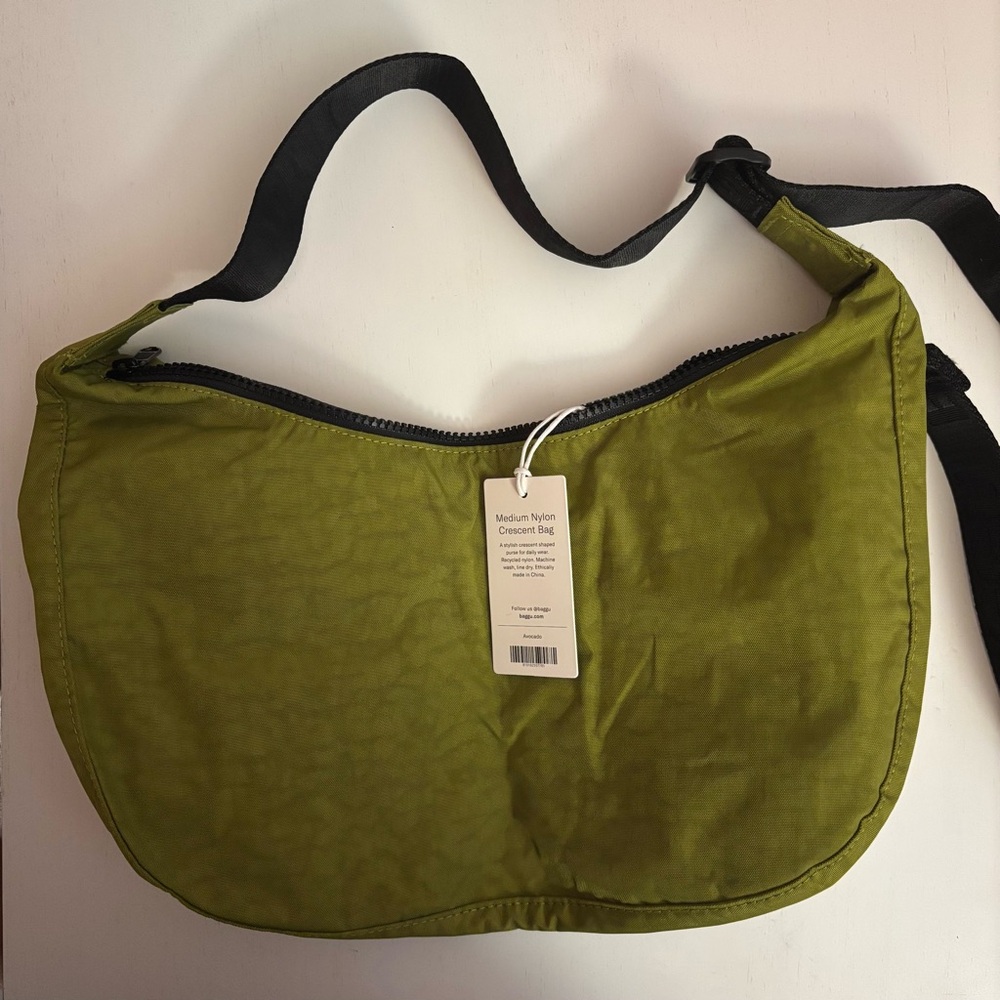 Baggu Avocado Medium Crescent BNWT